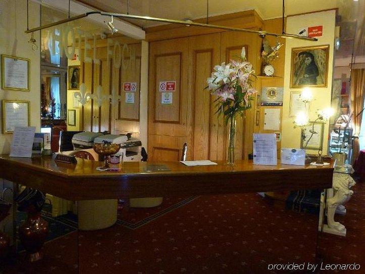Hotel Foch Lyon Bagian luar foto