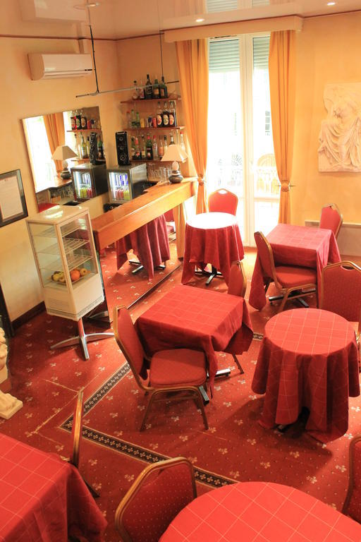 Hotel Foch Lyon Bagian luar foto